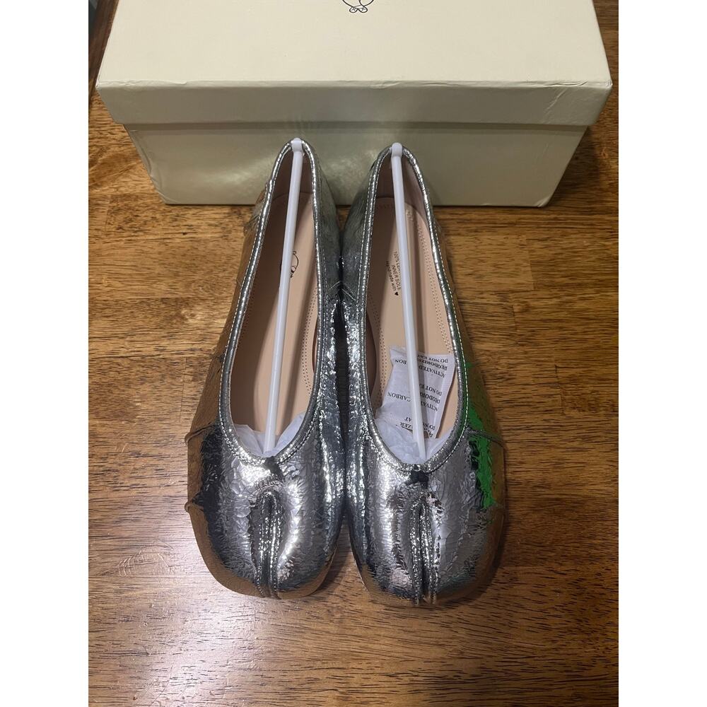 Woodchuck Sato 10/41 Cracked Silver Cow Leather Tabi Ballerina Ballet Flats NIB - Picture 10 of 13